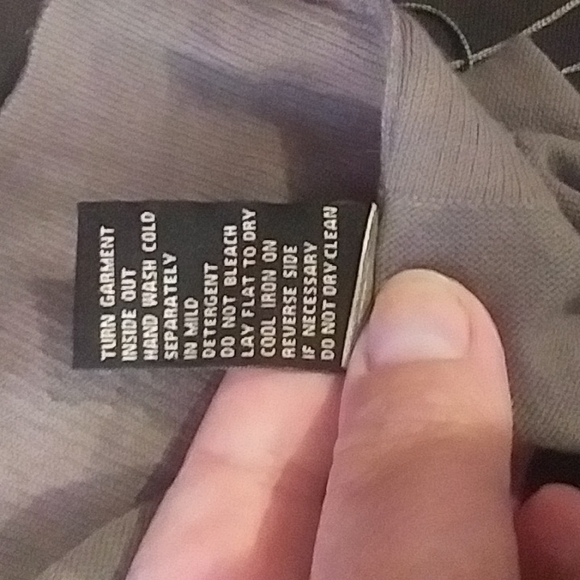 Long Sleeve Turtleneck Sweater w/Tassel Detail. Mossy Green Color - Picture 8 of 11